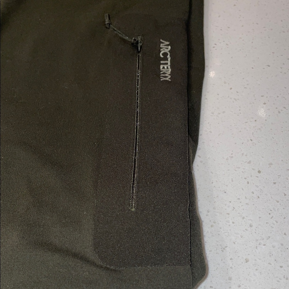 Arc'teryx Dark Green base layer Leggings - Picture 2 of 4